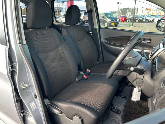 日産 デイズ ハイウェイスターG 岐阜県 2013(平25)年 5.4万km クールシルバー 登録時走行距離53500km/純正ナビ/全方位カメラ/フルセグテレビ/Blue ooth/CD/DVD/AUX/USB/SDミュージックサーバ/ＥＴＣ/ドライブレコーダー前後/ＬＥＤヘッドライト/オートライト/エアバッグ運転席・助手席+サイド/スマートキー/スペアキー１本/アイドリングストップ/純正１５アルミホイール/布系シート/ベンチシート/フルフラットシート/純正フロアマット/ドアバイザー/ウィンカーミラー