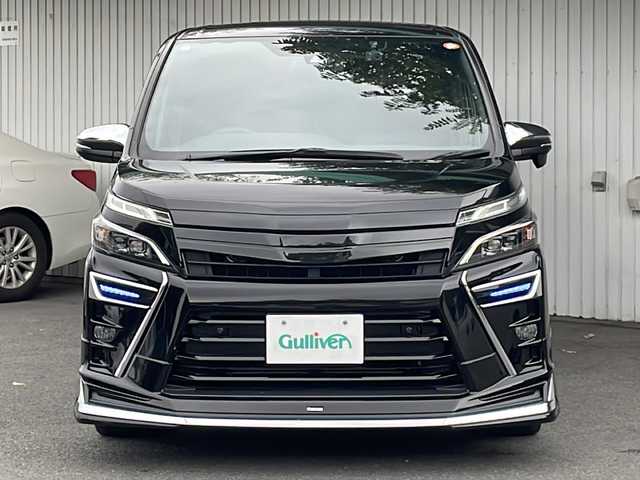 トヨタ ヴォクシー ZS 煌Ⅱ 長野県 2020(令2)年 4.7万km ブラック ４WD/モデリスタエアロ/純正１０型ナビフルセグTV/バックカメラ/ETC2.0/ドライブレコーダー/WORK１９インチアルミ/純正アルミ夏タイヤ積込/車高調（純正サス積込）/社外グリル(純正グリル積込)/社外テールライト(純正テールライト積込)/トヨタセーフティセンス