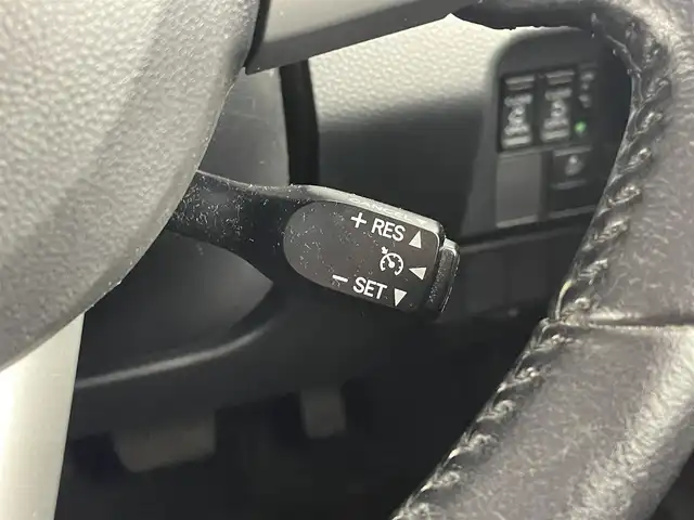 トヨタ ルーミー カスタムG S 大分県 2016(平28)年 1.7万km ブラックマイカメタリック ワンオーナー/スマートアシスト2/・衝突警報機能/・衝突回避支援ブレーキ機能/作動車速50km/h以下対象車両のみ/・車線逸脱警報機能	/・誤発進抑制機能(前方)/・誤発進抑制機能(後方)/・先行車発進お知らせ機能/純正ナビ　型式：NSZT-W66T/【フルセグTV、DVD再生可、BT対応】/ステアリングスイッチ/バックカメラ/両側電動スライドドア/クルーズコントロール/前後ドライブレコーダー/アイドリングストップ/横滑り防止装置/電動格納ミラー/純正フロアマット/オートライト/LEDヘッドライト/LEDフォグ/純正14インチアルミホイール/保証書、取説、スペアキー有り