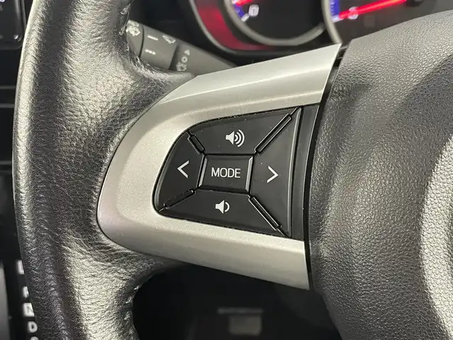 トヨタ ルーミー カスタムG S 大分県 2016(平28)年 1.7万km ブラックマイカメタリック ワンオーナー/スマートアシスト2/・衝突警報機能/・衝突回避支援ブレーキ機能/作動車速50km/h以下対象車両のみ/・車線逸脱警報機能	/・誤発進抑制機能(前方)/・誤発進抑制機能(後方)/・先行車発進お知らせ機能/純正ナビ　型式：NSZT-W66T/【フルセグTV、DVD再生可、BT対応】/ステアリングスイッチ/バックカメラ/両側電動スライドドア/クルーズコントロール/前後ドライブレコーダー/アイドリングストップ/横滑り防止装置/電動格納ミラー/純正フロアマット/オートライト/LEDヘッドライト/LEDフォグ/純正14インチアルミホイール/保証書、取説、スペアキー有り