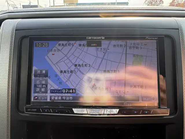 トヨタ ヴェルファイア 2．4Z 愛媛県 2012(平24)年 8.5万km ホワイトパールクリスタルシャイン プッシュスタート/社外ナビ（DISC/FM/AM/SD/BT/iPod/USB)/バックカメラ/両側パワースライドドア/ETC/オートライト/サンルーフ/コーナーセンサー/横滑り防止装置/純正フロアマット/純正アルミホイール