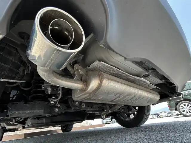 トヨタ ハリアー ハイブリッド G 滋賀県 2022(令4)年 3.4万km プレシャスブラックパール ガソリン（ハイブリッド）/2WD(FF)/CVT/８インチディスプレイオーディオ/(FM/AM/Bluetooth)/ETC/デジタルインナーミラー(ドラレコ機能有)/バックカメラ/GPSレーダー/ＴｏｙｏｔａＳａｆｅｔｙＳｅｎｓｅ/・踏み間違い防止アシスト	/・プリクラッシュブレーキアシスト	/・リヤクロストラフィックオートブレーキ/・ブラインドスポットモニター/・レーダークルーズコントロール/・レーンキープアシスト/・標識検知機能	/積込夏タイヤ/電動リアゲート/電動格納ミラー/電動パーキング/ブレーキホールド/革巻きステアリング/ステアリングスイッチ/オートライト/LEDヘッドライト/フロントフォグ/オートマチックハイビーム/フルオートエアコン/プッシュスタート/スマートキー/純正フロアマット/EVモード/ドライブモードセレクト