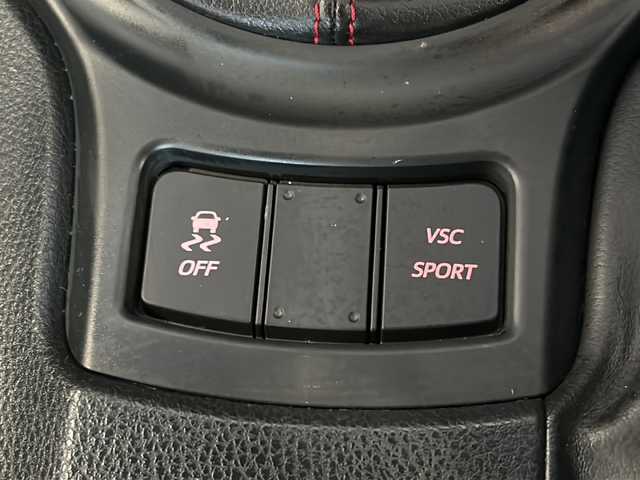 トヨタ ８６ 14R 栃木県 2016(平28)年 14.2万km ピュアレッド 純正SDナビ/Bluetooth CD DVD/TV ワンセグ/バックカメラ/TRDエアロ/純正TRD18インチアルミホイール/ドライブレコーダー/ETC/LEDヘッドライト/オートライト/プッシュスタート/記録簿