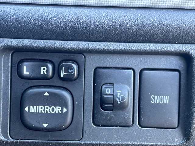 トヨタ シエンタ X LTD 新潟県 2008(平20)年 11.7万km グレーメタリック ワンオーナー/純正HDDナビ:NHDT-W58/冬タイヤ積載/ドアバイザー/保証書