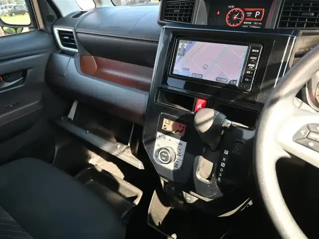 トヨタ タンク G S 千葉県 2017(平29)年 2.8万km フレッシュグリーンメタリック 165/65R14/スマートアシストII/クルーズコントロール/エコアイドル/両側パワースライドドア/純正SDナビ/ワンセグTV/【CD再生機能　Bluetooth接続】/バックカメラ/ドライブレコーダー/ステアリングスイッチ/ETC/LEDヘッドライト/フォグライト/ウインカーミラー/リアコーナーセンサー/キーフリーシステム