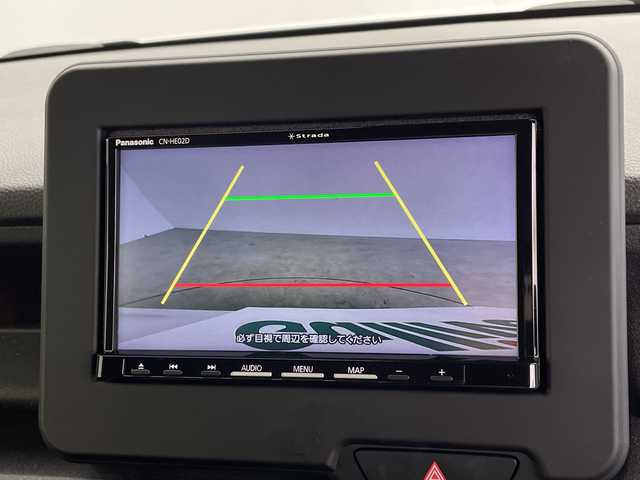 ホンダ Ｎ ＢＯＸ カスタム 鹿児島県 2023(令5)年 2.9万km プラチナホワイトパール 社外ナビ/・Bluetooth/・CD/・フルセグ/・DVD/両側パワースライドドア/ホンダセンシング/・渋滞追従機能付アダプティブクルーズコントロール/・衝突軽減ブレーキ/・歩行者事故低減ステアリング/・標識認識機能/・車線維持支援システム/・オートハイビーム/・後方誤発進抑制機能/・パーキングセンサーシステム/・先行車発進お知らせ機能/・路外逸脱抑制機能/・誤発進抑制機能/・近距離衝突軽減ブレーキ/純正ラバーマット/電子パーキングブレーキ/オートホールド/LEDヘッドライト/シートヒーター/リアサンシェード