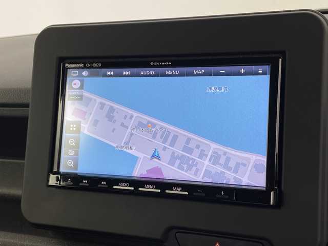 ホンダ Ｎ ＢＯＸ カスタム 鹿児島県 2023(令5)年 2.9万km プラチナホワイトパール 社外ナビ/・Bluetooth/・CD/・フルセグ/・DVD/両側パワースライドドア/ホンダセンシング/・渋滞追従機能付アダプティブクルーズコントロール/・衝突軽減ブレーキ/・歩行者事故低減ステアリング/・標識認識機能/・車線維持支援システム/・オートハイビーム/・後方誤発進抑制機能/・パーキングセンサーシステム/・先行車発進お知らせ機能/・路外逸脱抑制機能/・誤発進抑制機能/・近距離衝突軽減ブレーキ/純正ラバーマット/電子パーキングブレーキ/オートホールド/LEDヘッドライト/シートヒーター/リアサンシェード