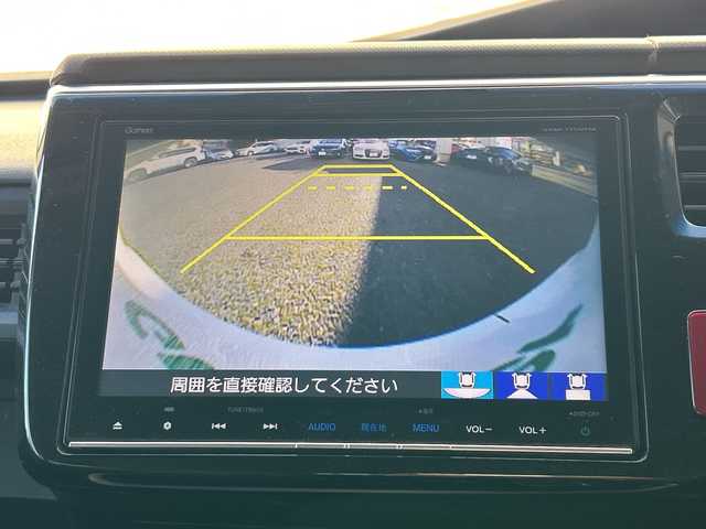 ホンダ ステップワゴン スパーダ クールスピリット 埼玉県 2017(平29)年 10.9万km ホワイトオーキッドパール 純正ナビ　/フルセグ/DVD/CD/BT/USB/HDMI/ビルトインＥＴＣ　/両側パワースライドドア　/ＡＣＣ　/パドルシフト　/前席シートヒーター　/横滑り防止　/衝突軽減システム　/レーンキープアシスト　/アイドリングストップ/後席テーブル/スマートキー２本　/保証書　/取扱説明書