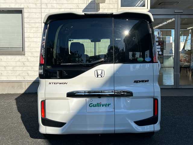 ホンダ ステップワゴン スパーダ クールスピリット 埼玉県 2017(平29)年 10.9万km ホワイトオーキッドパール 純正ナビ　/フルセグ/DVD/CD/BT/USB/HDMI/ビルトインＥＴＣ　/両側パワースライドドア　/ＡＣＣ　/パドルシフト　/前席シートヒーター　/横滑り防止　/衝突軽減システム　/レーンキープアシスト　/アイドリングストップ/後席テーブル/スマートキー２本　/保証書　/取扱説明書