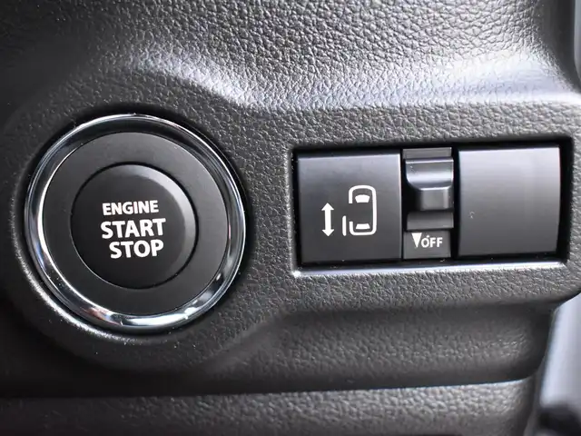 スズキ スペーシア カスタム HYBRID GS 福岡県 2024(令6)年 0.3万km ピュアホワイトP ワンオーナー/デュアルセンサーブレーキサポートII/アダプティブクルーズコントロール/社外ナビ(AVIC-RL720)/フルセグTV/バックカメラ/片側パワースライドドア/純正14インチアルミホイール/運転席シートヒーター/ステアリングスイッチ/LEDヘッドライト/フォグランプ/アイドリングストップ/純正ドアバイザー/純正フロアマット