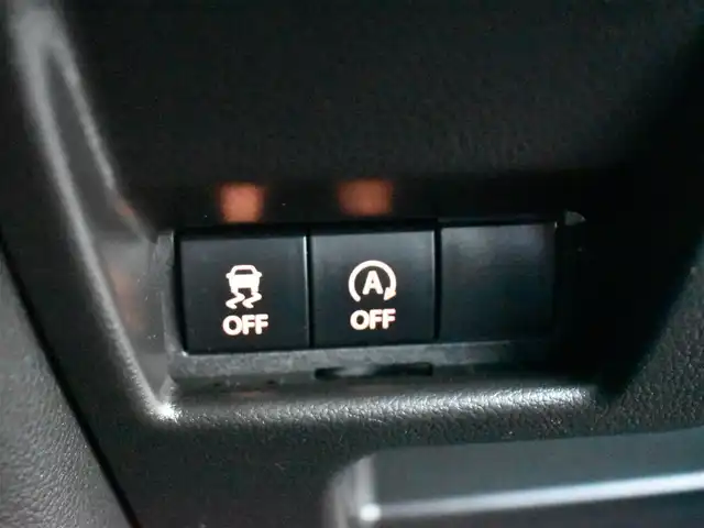 スズキ スペーシア カスタム HYBRID GS 福岡県 2024(令6)年 0.3万km ピュアホワイトP ワンオーナー/デュアルセンサーブレーキサポートII/アダプティブクルーズコントロール/社外ナビ(AVIC-RL720)/フルセグTV/バックカメラ/片側パワースライドドア/純正14インチアルミホイール/運転席シートヒーター/ステアリングスイッチ/LEDヘッドライト/フォグランプ/アイドリングストップ/純正ドアバイザー/純正フロアマット