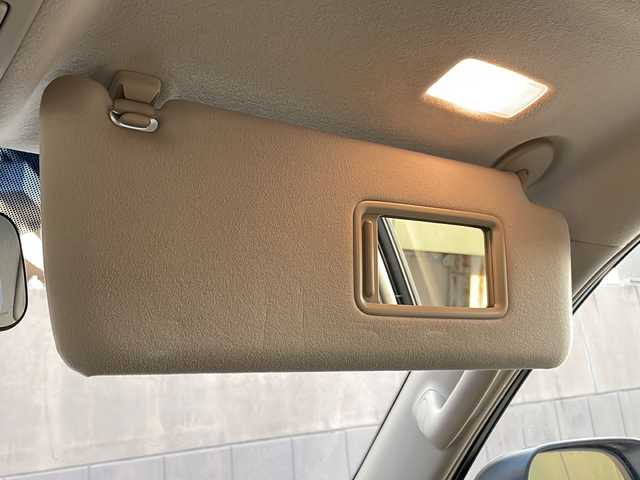 トヨタ ランドクルーザー プラド TX Lパッケージ マットブラED 広島県 2023(令5)年 7.8万km ホワイトパールクリスタルシャイン 禁煙/純正9型ナビ/アラウンドビューモニター/レーダークルーズコントロール/シートベンチレーション/シートヒーター/サンルーフ/前後コーナーセンサー/社外デジタルインナーミラー/ブラインドスポットモニター/ルーフレール/ラジアルタイヤ4本