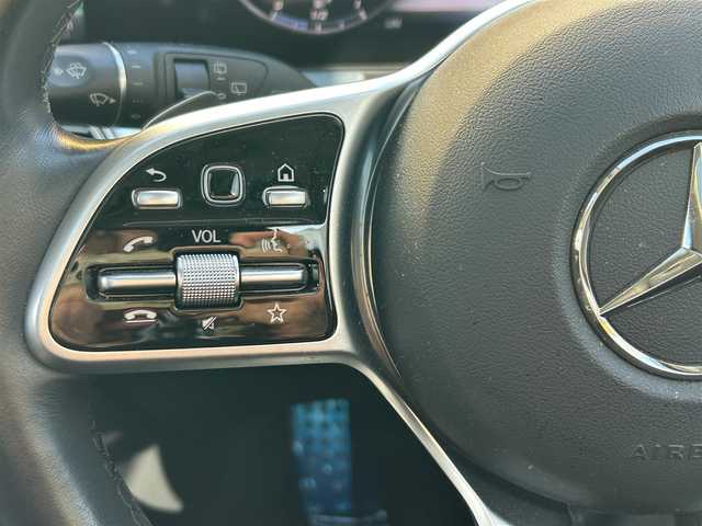 メルセデス・ベンツ Ｅ２２０ｄ 4マチック オールテレイン 東京都 2020(令2)年 3.5万km イリジウムシルバー エクスクルーシブパッケージ/レーダーセーフティパッケージ/純正12.3インチワイドディスプレイHDDナビ/　フルセグTV/AppleCarPlay/AndroidAuto/360度カメラシステム/Burmesterサラウンドサウンドシステム/パノラミックスライディングルーフ/ヘッドアップディスプレイ/レザーシート/シートヒーター/シートベンチレーター/パワーシート/シートメモリー/前後ドライブレコーダー/純正19インチアルミホイール/LEDヘッドライト/アダプティブハイビームアシストプラス/アクティブディスタンスアシストディストロニック/アクティブレーンチェンジングアシスト/アクティブエマージェンシーストップアシスト/アクティブレーンキーピングアシスト/ステアリングパイロット/アクティブブレーキアシスト/アダプティブクルーズコントロール/革巻きステアリングホイール/ステアリングスイッチ/パドルシフト/トラフィックサインアシスト/渋滞時緊急ブレーキ機能/PRE-SAFE/電動格納ミラー/ウインカーミラー/フロアマット/ドアバイザー/保証書/取扱説明書/スペアキー