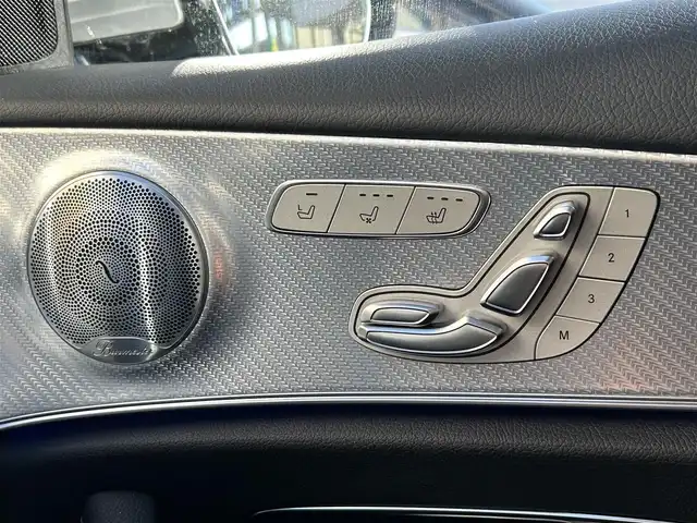 メルセデス・ベンツ Ｅ２２０ｄ 4マチック オールテレイン 東京都 2020(令2)年 3.5万km イリジウムシルバー エクスクルーシブパッケージ/レーダーセーフティパッケージ/純正12.3インチワイドディスプレイHDDナビ/　フルセグTV/AppleCarPlay/AndroidAuto/360度カメラシステム/Burmesterサラウンドサウンドシステム/パノラミックスライディングルーフ/ヘッドアップディスプレイ/レザーシート/シートヒーター/シートベンチレーター/パワーシート/シートメモリー/前後ドライブレコーダー/純正19インチアルミホイール/LEDヘッドライト/アダプティブハイビームアシストプラス/アクティブディスタンスアシストディストロニック/アクティブレーンチェンジングアシスト/アクティブエマージェンシーストップアシスト/アクティブレーンキーピングアシスト/ステアリングパイロット/アクティブブレーキアシスト/アダプティブクルーズコントロール/革巻きステアリングホイール/ステアリングスイッチ/パドルシフト/トラフィックサインアシスト/渋滞時緊急ブレーキ機能/PRE-SAFE/電動格納ミラー/ウインカーミラー/フロアマット/ドアバイザー/保証書/取扱説明書/スペアキー