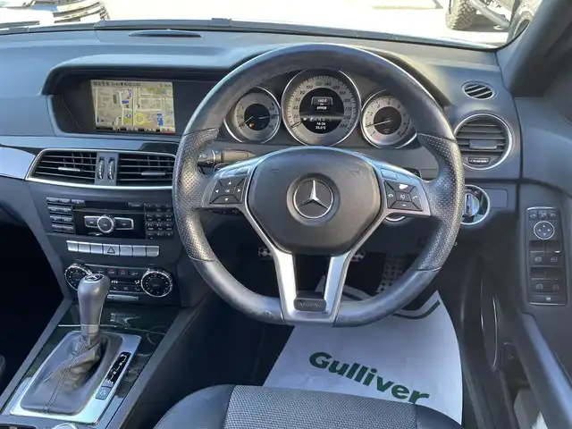 メルセデス・ベンツ Ｃ２００ ブルーエフィシェンシー AVG 和歌山県 2012(平24)年 7万km ポーラホワイト 純正メーカーナビ・Bluetooth・CD・DVD・USB/バックカメラ/HIDヘッドライト/前席パワーシート/ハーフレザーシート/AMG17インチアルミホイール/スマートキー/クルーズコントロール/スペアキー