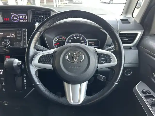 トヨタ ルーミー カスタムG 静岡県 2019(令1)年 3.9万km ブラックマイカメタリック スマートアシスト/純正オーディオ/ＡＵＸ/クルーズコントロール/両側電動スライド/パーキングセンサー/アイドリングストップ/オートライト/オートハイビーム/ＬＥＤヘッドライト/フォグランプ/スマートキー/プッシュスタート/純正14AW