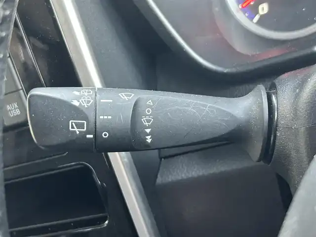 トヨタ ルーミー カスタムG 静岡県 2019(令1)年 3.9万km ブラックマイカメタリック スマートアシスト/純正オーディオ/ＡＵＸ/クルーズコントロール/両側電動スライド/パーキングセンサー/アイドリングストップ/オートライト/オートハイビーム/ＬＥＤヘッドライト/フォグランプ/スマートキー/プッシュスタート/純正14AW