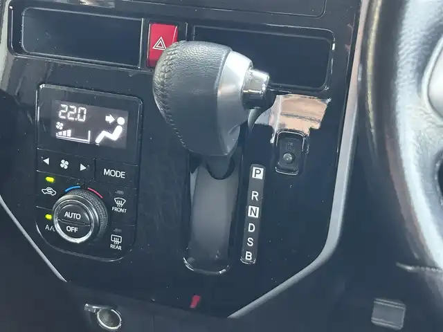 トヨタ ルーミー カスタムG 静岡県 2019(令1)年 3.9万km ブラックマイカメタリック スマートアシスト/純正オーディオ/ＡＵＸ/クルーズコントロール/両側電動スライド/パーキングセンサー/アイドリングストップ/オートライト/オートハイビーム/ＬＥＤヘッドライト/フォグランプ/スマートキー/プッシュスタート/純正14AW
