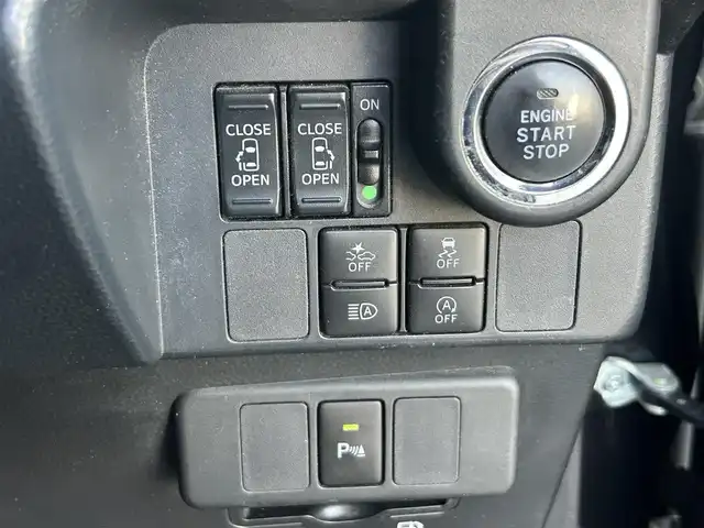 トヨタ ルーミー カスタムG 静岡県 2019(令1)年 3.9万km ブラックマイカメタリック スマートアシスト/純正オーディオ/ＡＵＸ/クルーズコントロール/両側電動スライド/パーキングセンサー/アイドリングストップ/オートライト/オートハイビーム/ＬＥＤヘッドライト/フォグランプ/スマートキー/プッシュスタート/純正14AW