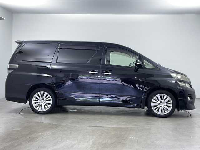 トヨタ ヴェルファイア 2．4Z 道央・札幌 2012(平24)年 12.8万km ブラック ・寒冷地仕様/・社外ナビ&BT&CD&DVD&SD/・両側パワースライドドア/・社外フリップダウンモニター/・バックカメラ/・横滑り防止装置/・フロントワイパーデアイサー/・純正ビルトインETC/・ステアリングスイッチ/・革巻きステアリング/・ドアミラーヒーター/・純正フロアマット/・プッシュスタート/・HIDヘッドライト/・オートライト/・スマートキー/・スペアキー/・社外エンジンスターター