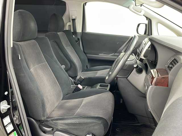 トヨタ ヴェルファイア 2．4Z 道央・札幌 2012(平24)年 12.8万km ブラック ・寒冷地仕様/・社外ナビ&BT&CD&DVD&SD/・両側パワースライドドア/・社外フリップダウンモニター/・バックカメラ/・横滑り防止装置/・フロントワイパーデアイサー/・純正ビルトインETC/・ステアリングスイッチ/・革巻きステアリング/・ドアミラーヒーター/・純正フロアマット/・プッシュスタート/・HIDヘッドライト/・オートライト/・スマートキー/・スペアキー/・社外エンジンスターター