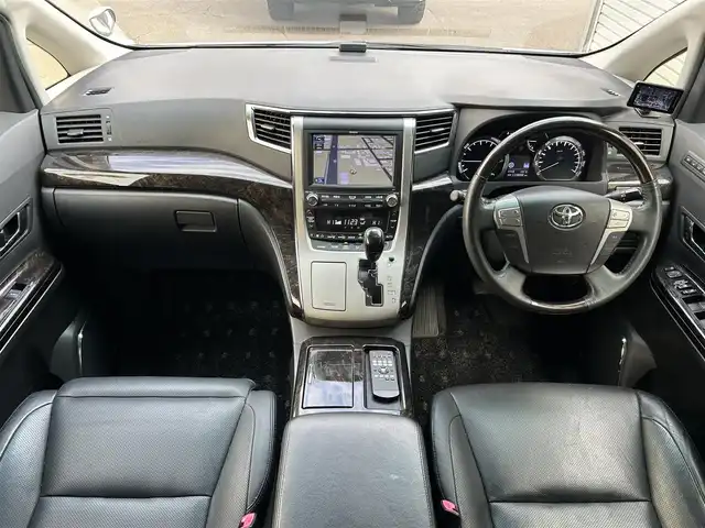 トヨタ ヴェルファイア ハイブリット ZR Gエディション 道東・釧路十勝 2012(平24)年 11.1万km ホワイトパールクリスタルシャイン 4WD/純正ナビ/（CD/DVD/BT）/フルセグTV/バックカメラ/フリップダウンモニター/サンルーフ/両側パワースライドドア/電動リアゲート/クルーズコントロール/パワーシート(全席)/ヒートシーター（前席）/メモリシート/オットマン/レーダー探知機/電動格納ミラー/ウィンカーミラー/100V電源/スマートキー/スペアキー/社外エンジンスターター/ステアリングスイッチ/ビルトインETC/前後コーナーセンサー/横滑り防止装置/AFS/衝突軽減