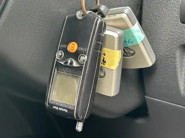 トヨタ ヴェルファイア ハイブリット ZR Gエディション 道東・釧路十勝 2012(平24)年 11.1万km ホワイトパールクリスタルシャイン 4WD/純正ナビ/（CD/DVD/BT）/フルセグTV/バックカメラ/フリップダウンモニター/サンルーフ/両側パワースライドドア/電動リアゲート/クルーズコントロール/パワーシート(全席)/ヒートシーター（前席）/メモリシート/オットマン/レーダー探知機/電動格納ミラー/ウィンカーミラー/100V電源/スマートキー/スペアキー/社外エンジンスターター/ステアリングスイッチ/ビルトインETC/前後コーナーセンサー/横滑り防止装置/AFS/衝突軽減