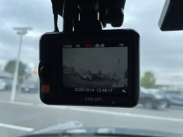 トヨタ ＧＲ８６ RZ 長野県 2024(令6)年 2万km マグネタイトグレーメタリック トヨタセーフティセンス/パイオニアメモリナビ（AVIC-RW812）/FM・AM・DVD・CD・フルセグテレビ/Bluetooth Audio/バックカメラ/純正18インチアルミホイール/レーダークルーズコントロール/前後ドライブレコーダー/ステアリングスイッチ/コーナーセンサー/シートヒーター/ミラーヒーター/柿本マフラー/純正マフラー車載/LEDヘッドライト/オートライト/プッシュスタート/スマートキー/ETC/取扱説明書/保証書