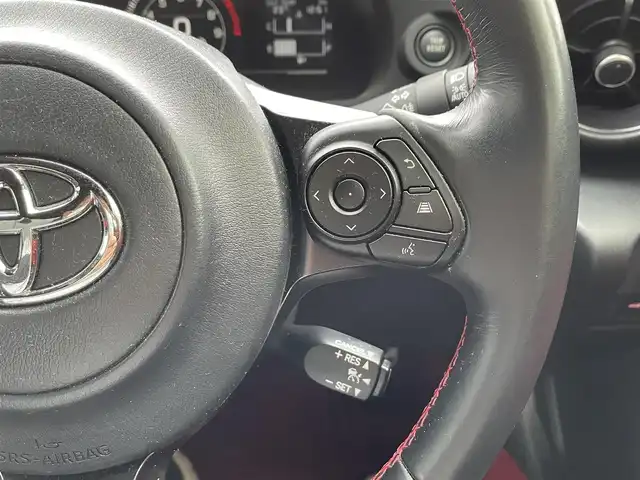 トヨタ ＧＲ８６ RZ 長野県 2024(令6)年 2万km マグネタイトグレーメタリック トヨタセーフティセンス/パイオニアメモリナビ（AVIC-RW812）/FM・AM・DVD・CD・フルセグテレビ/Bluetooth Audio/バックカメラ/純正18インチアルミホイール/レーダークルーズコントロール/前後ドライブレコーダー/ステアリングスイッチ/コーナーセンサー/シートヒーター/ミラーヒーター/柿本マフラー/純正マフラー車載/LEDヘッドライト/オートライト/プッシュスタート/スマートキー/ETC/取扱説明書/保証書