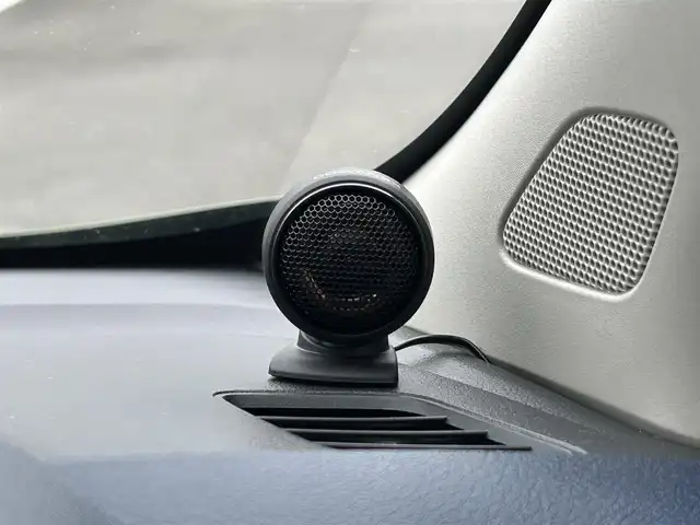 三菱 ｅＫクロス G 愛媛県 2019(令1)年 1.9万km オリーブグリーン チタニウムグレーメタリック/オリ-ブグリーン(U17F28)/e-Assist/KENWOOD7型ナビ/KENWOODツイーター/衝突被害軽減装置/車線逸脱防止装置/オートマチックハイビーム/アイドリングストップ/クリアランスソナー/LEDヘッドライト/前席シートヒーター/電格ミラー/ステアリングリモコン/ヘッドライトレベライザー/ドアバイザー/現状サマー(純正AW)(165/55/R15)/TOYO NANOENERGY/禁煙車