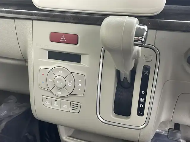スズキ ラパン モード 埼玉県 2019(平31)年 7万km ノクターンブルーパール/ホワイト 2トーンルーフ 純正ナビ BT 温シート キセノン ETC 禁煙 　スペアキー　オートライト　衝突被害軽減　横滑り防止装置　純正フロアマット　CD　DVD　スマートキー　アイドリングストップ
