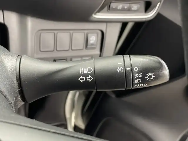 日産 セレナ ハイウェイスターVセレクションⅡ 鹿児島県 2018(平30)年 7.8万km ブリリアントホワイトパール ワンオーナー/純正ナビ/（CD/DVD/BT/フルセグTV）/純正フリップダウンモニター/両側パワースライドドア/アラウンドビューモニター/クルーズコントロール/エマージェンシーブレーキ/レーンディパーチャーアシスト/革調シートカバー/後席サンシェード/純正フロアマット/純正アルミホイール/取説、保証書