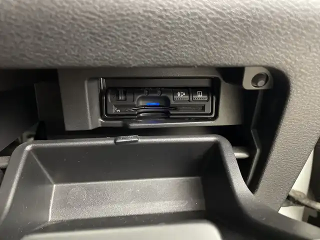 日産 セレナ ハイウェイスターVセレクションⅡ 鹿児島県 2018(平30)年 7.8万km ブリリアントホワイトパール ワンオーナー/純正ナビ/（CD/DVD/BT/フルセグTV）/純正フリップダウンモニター/両側パワースライドドア/アラウンドビューモニター/クルーズコントロール/エマージェンシーブレーキ/レーンディパーチャーアシスト/革調シートカバー/後席サンシェード/純正フロアマット/純正アルミホイール/取説、保証書