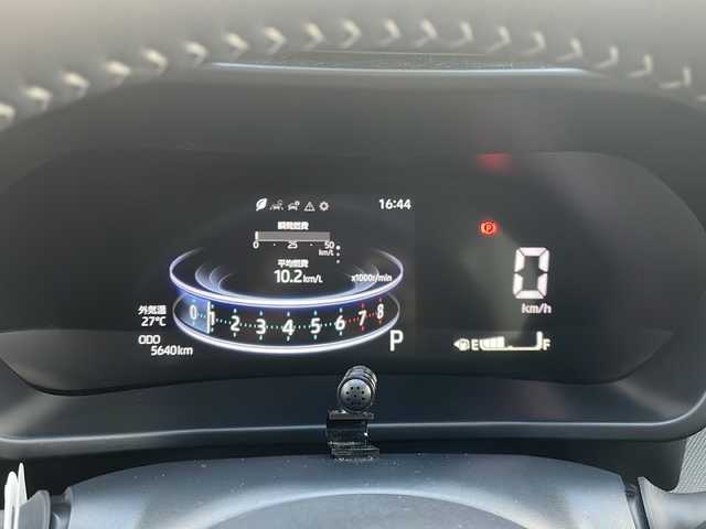 トヨタ ライズ Z 岐阜県 2023(令5)年 0.6万km シャイニングホワイトパール 登録時走行距離5640km/社外SDナビ/フルセグTV/バックカメラ/ドライブレコーダー/シートヒーター/MT付きAT/社外フロアマット/純正アルミホイール/ワンオーナー/禁煙車/プッシュスタート/スマートキー/スペアキー/クルーズコントロール/ETC/USB/Blue tooth/ABS/横滑り防止装置/コーナーセンサー/レーンキープアシスト/盗難防止装置/オートライト/オートマチックハイビーム/LEDヘッドライト/エアバッグ/衝突被害軽減システム/カーテンエアバッグ