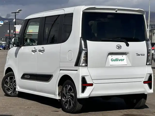 ダイハツ タント カスタム X スタイルセレクション 道南・函館 2022(令4)年 1.6万km シャイニングホワイトパール /社外ナビ//フルセグTV//バックカメラ//パワースライドドア//シートヒーター//ロングスライドシート//ドアガーニッシュ//スマートアシスト//クリアランスソナー//オートマチックハイビーム//LEDヘッドライト//オートライト//スマートキー//エンジンプッシュスタート