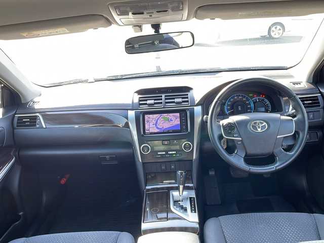 トヨタ カムリ ハイブリット Gパッケージ 島根県 2013(平25)年 12.9万km アティチュードブラックマイカ 社外ナビ（CN-H510WD）/フルセグTV/Bluetooth接続/リアモニター/パワーシートD席/クルーズコントロール/プッシュスタート/スタッドレスタイヤ付きアルミホイール/フォグライト/スペアキー