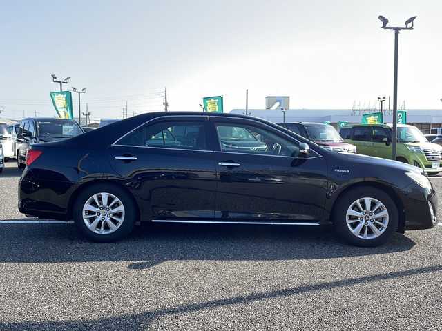 トヨタ カムリ ハイブリット Gパッケージ 島根県 2013(平25)年 12.9万km アティチュードブラックマイカ 社外ナビ（CN-H510WD）/フルセグTV/Bluetooth接続/リアモニター/パワーシートD席/クルーズコントロール/プッシュスタート/スタッドレスタイヤ付きアルミホイール/フォグライト/スペアキー