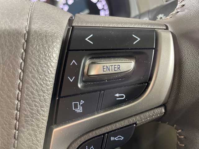 トヨタ ランドクルーザー プラド TX Lパッケージ 福岡県 2023(令5)年 2万km ホワイトパールクリスタルシャイン モデリスタエアロ/サンルーフ/純正ナビゲーション/フルセグテレビ/全方位モニター/TVキッド/パワーシート（D/N）/シートヒーター（D/N）/シートクーラー（D/N)/レーダークルーズコントロール/本革ベージュシート/ルーフレール/オートハイビーム/オートライト/革巻きステアリング/ステアリングスイッチ/ウインカーミラー/ドライブレコーダー前後/コーナーセンサー/ETC