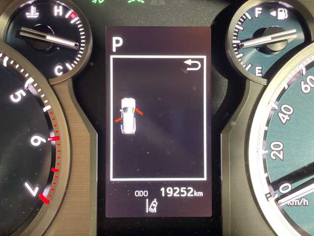 トヨタ ランドクルーザー プラド TX Lパッケージ 福岡県 2023(令5)年 2万km ホワイトパールクリスタルシャイン モデリスタエアロ/サンルーフ/純正ナビゲーション/フルセグテレビ/全方位モニター/TVキッド/パワーシート（D/N）/シートヒーター（D/N）/シートクーラー（D/N)/レーダークルーズコントロール/本革ベージュシート/ルーフレール/オートハイビーム/オートライト/革巻きステアリング/ステアリングスイッチ/ウインカーミラー/ドライブレコーダー前後/コーナーセンサー/ETC