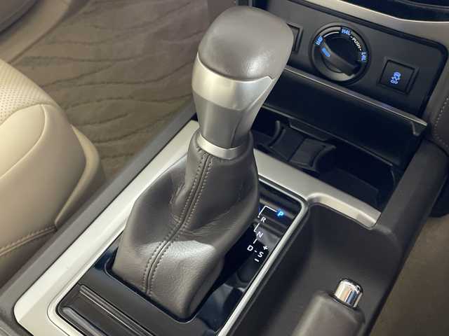 トヨタ ランドクルーザー プラド TX Lパッケージ 福岡県 2023(令5)年 2万km ホワイトパールクリスタルシャイン モデリスタエアロ/サンルーフ/純正ナビゲーション/フルセグテレビ/全方位モニター/TVキッド/パワーシート（D/N）/シートヒーター（D/N）/シートクーラー（D/N)/レーダークルーズコントロール/本革ベージュシート/ルーフレール/オートハイビーム/オートライト/革巻きステアリング/ステアリングスイッチ/ウインカーミラー/ドライブレコーダー前後/コーナーセンサー/ETC