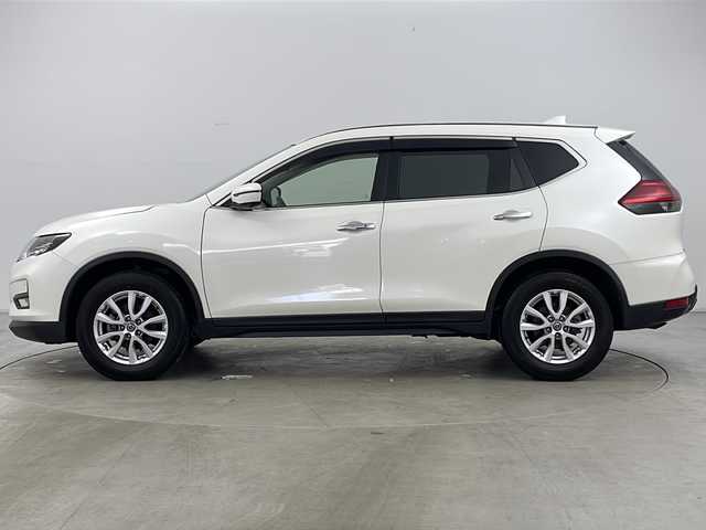 日産 エクストレイル 20Xi 道央・札幌 2020(令2)年 8.2万km ブリリアントホワイトパール ・4WD/・純正10インチナビフルセグ&BT&BD&DVD&CD/・全方位カメラ/・エマージェンシーブレーキ/・プロパイロット/・車線逸脱警報機能/・レーンキープアシスト/・後側方車両検知警報機能/・移動物検知機能/・クロストラフィックアラート/・前後クリアランスソナー/・アダプティブクルーズコントロール/・インテリジェットインナーミラー/・パワーバックドア/・フリップダウンモニター/・ダウンヒルアシストコントロール/・電動パーキングブレーキ/・オートホールド/・ドアミラーウィンカー/・ドアミラーヒーター/・撥水シート/・オートライト/・LEDヘッドライト/・フォグランプ/・ALLMODE4×4/・2WD4WD切替/・アイドリングストップ/・横滑り防止