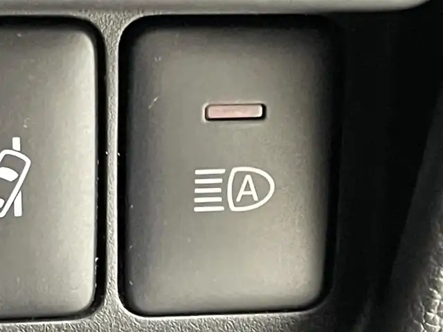 日産 デイズ ルークス ハイウェイスター Xターボ 福岡県 2019(令1)年 2万km ブラック 純正ナビ（ＢＴ，フルセグＴＶ）　/アラウンドビューモニター　/ＥＴＣ　/前後ドライブレコーダー　/コーナーセンサー　/衝突軽減ブレーキ　/レーンキープ　/片側電動スライドドア　/純正１４インチＡＷ　/ＬＥＤヘッドライト