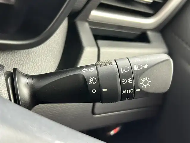 トヨタ タンク カスタムG－T 福井県 2016(平28)年 2.2万km ブラックマイカ/マゼンダベリーメタリック 純正ナビ/CD/DVD/Bluetooth/フルセグ/バックカメラ/両側パワースライドドア/クルーズコントロール/ETC2.0/オートライト/フォグランプ/革ステアリング/ステアリングリモコン/TVキャンセラー