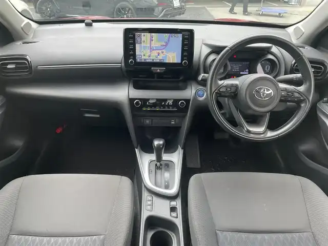 トヨタ ヤリスクロス ハイブリッド G 東京都 2020(令2)年 2.3万km ワインＭ ワンオーナー/純正HDDナビ/360度カメラ/前後ドライブレコーダー/ETC/オートライト