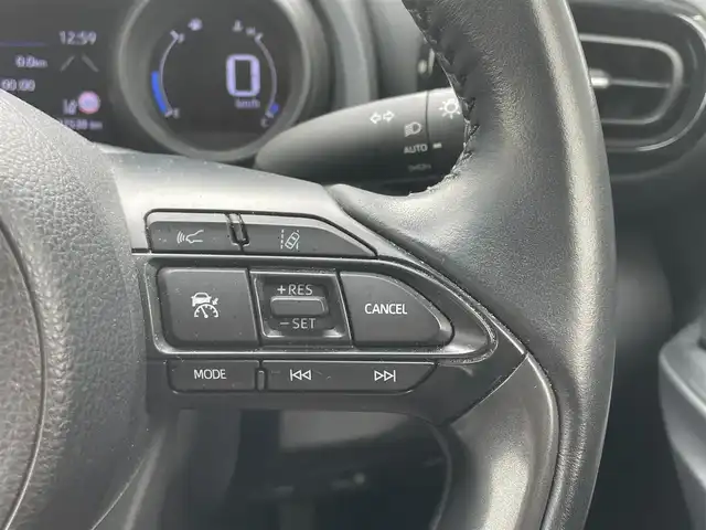 トヨタ ヤリスクロス ハイブリッド G 東京都 2020(令2)年 2.3万km ワインＭ ワンオーナー/純正HDDナビ/360度カメラ/前後ドライブレコーダー/ETC/オートライト