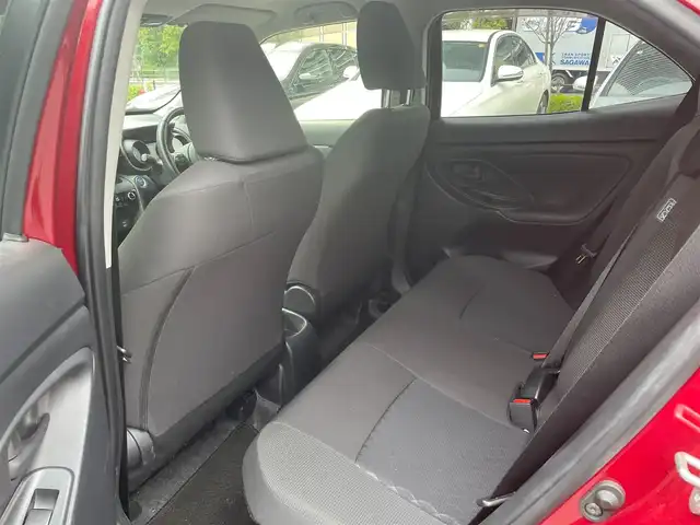 トヨタ ヤリスクロス ハイブリッド G 東京都 2020(令2)年 2.3万km ワインＭ ワンオーナー/純正HDDナビ/360度カメラ/前後ドライブレコーダー/ETC/オートライト