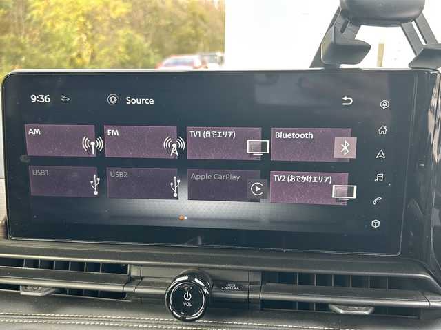 日産 セレナ ハイウェイスター V 青森県 2023(令5)年 3.6万km ダイヤモンドブラック ４WD/純正メモリナビ/（BT／AM／FM／DVD）/全周囲方位カメラ/フルセグTV/ステアリングスイッチ/ステアリングヒーター/パドルシフト/置くだけ充電/シートヒーター（全席）/両側電動スライドドア/LEDヘッドライト/オートマチックハイビーム/衝突軽減システム/アイドリングストップ/クルーズコントロール/カーテンエアバッグ/ビルトインETC/スペアキー/保証書/取り扱い説明書