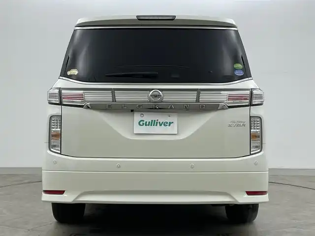 日産 エルグランド 250HWS S アーバンクロム 岡山県 2019(令1)年 7万km ブリリアントホワイトパール 純正10インチナビ /(CD/DVD/フルセグ/BT)/型式：MM519D-L/純正11インチフリップダウンモニター /両側電動スライド /レーダークルーズコントロール /LEDヘッドライト /フォグランプ/オートハイビーム/ビルトインETC /バックカメラ /衝突軽減ブレーキ/前後コーナーセンサー/純正ドライブレコーダー（前）/社外レーダー/社外ツィーター/純正フロアマット/純正アルミホイール/新車保証書/取扱説明書