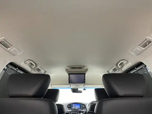 日産 エルグランド 250HWS S アーバンクロム 岡山県 2019(令1)年 7万km ブリリアントホワイトパール 純正10インチナビ /(CD/DVD/フルセグ/BT)/型式：MM519D-L/純正11インチフリップダウンモニター /両側電動スライド /レーダークルーズコントロール /LEDヘッドライト /フォグランプ/オートハイビーム/ビルトインETC /バックカメラ /衝突軽減ブレーキ/前後コーナーセンサー/純正ドライブレコーダー（前）/社外レーダー/社外ツィーター/純正フロアマット/純正アルミホイール/新車保証書/取扱説明書