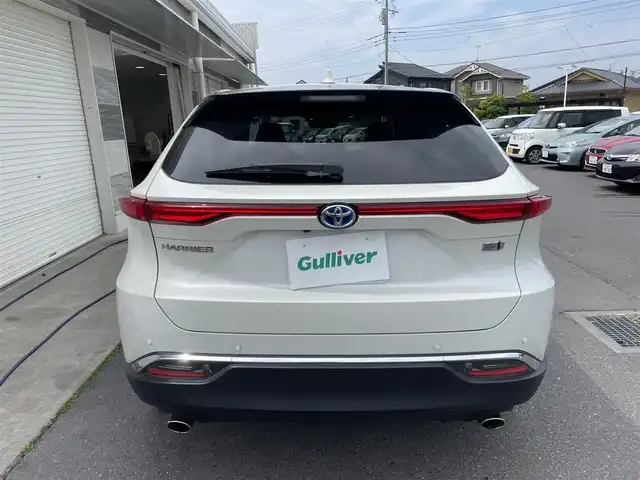 トヨタ ハリアー ハイブリッド G 茨城県 2022(令4)年 8.5万km ホワイトパールクリスタルシャイン ワンオーナー/純正DA/ナビキット/バックカメラ/衝突被害軽減ブレーキ/車線逸脱抑制装置/レーダークルーズコントロール/オートマチックハイビーム/BSM/クリアランスソナー/パワーバックドア/ETC2.0/デジタルインナーミラー（ドラレコ）/純正18インチAW/LEDヘッドライト/スマートキー